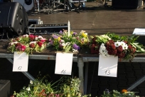 Wianki przyniesione na konkurs